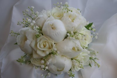 Wedding Bouquets Miami on White Peony   Rose Wedding Bouquet