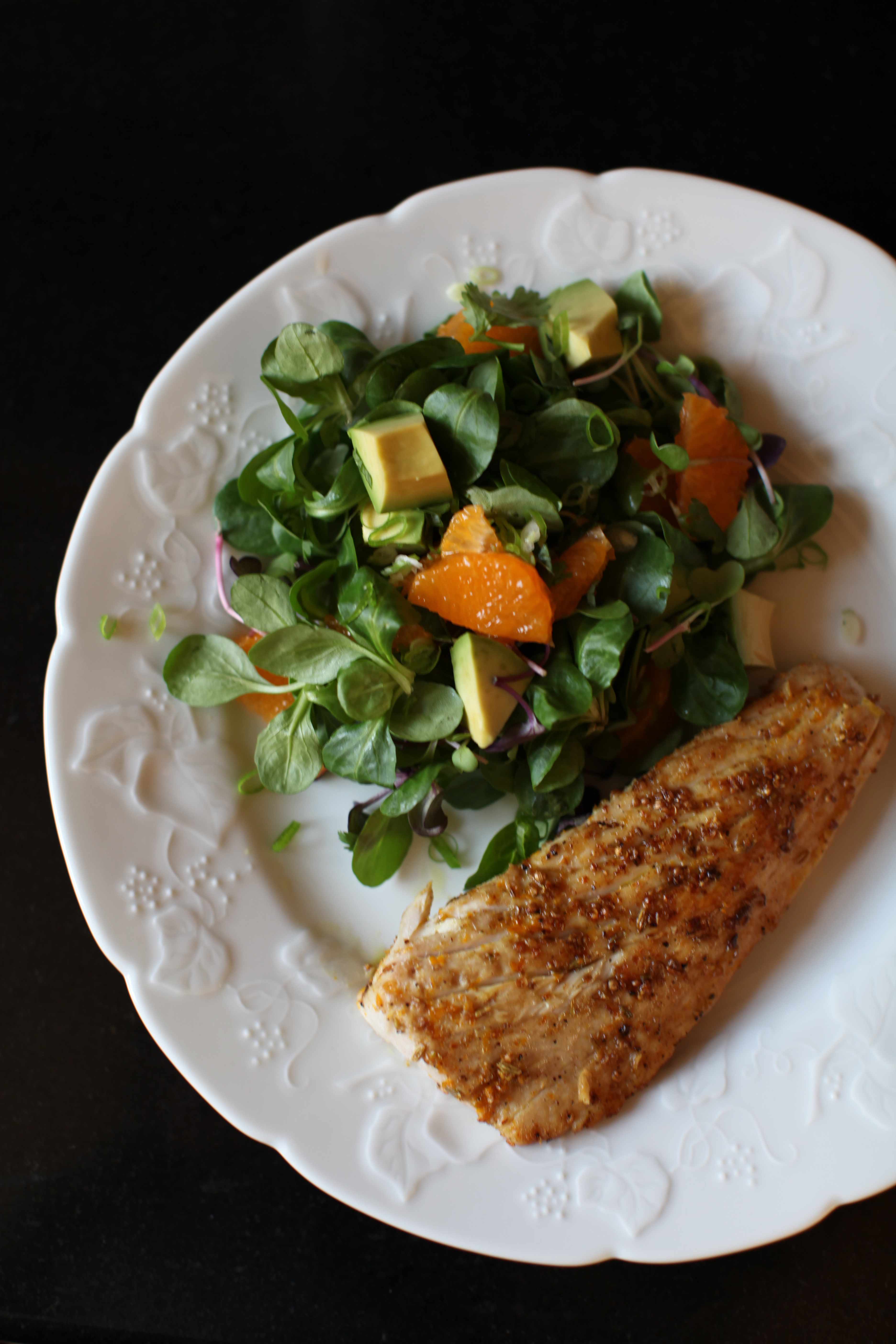 Seared Tuna, Salad with Clementines and Avocado